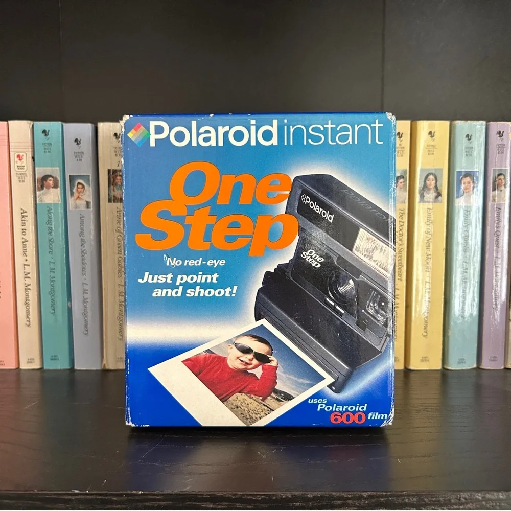 Polaroid OneStep Instant Camera - Black - Tested